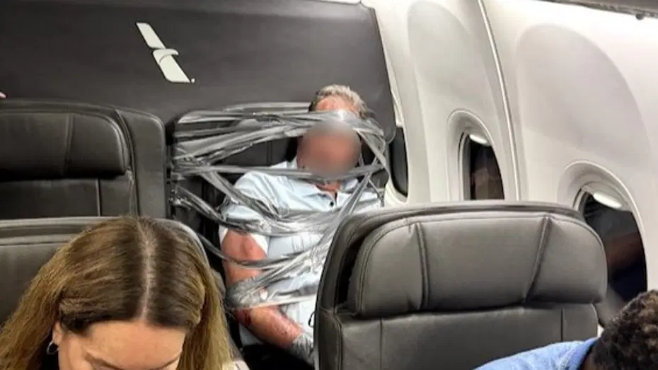American Airlines Uçağında Taşkınlık: Saldırgan Yolcu Koli Bandıyla Koltuğa Bağlandı
