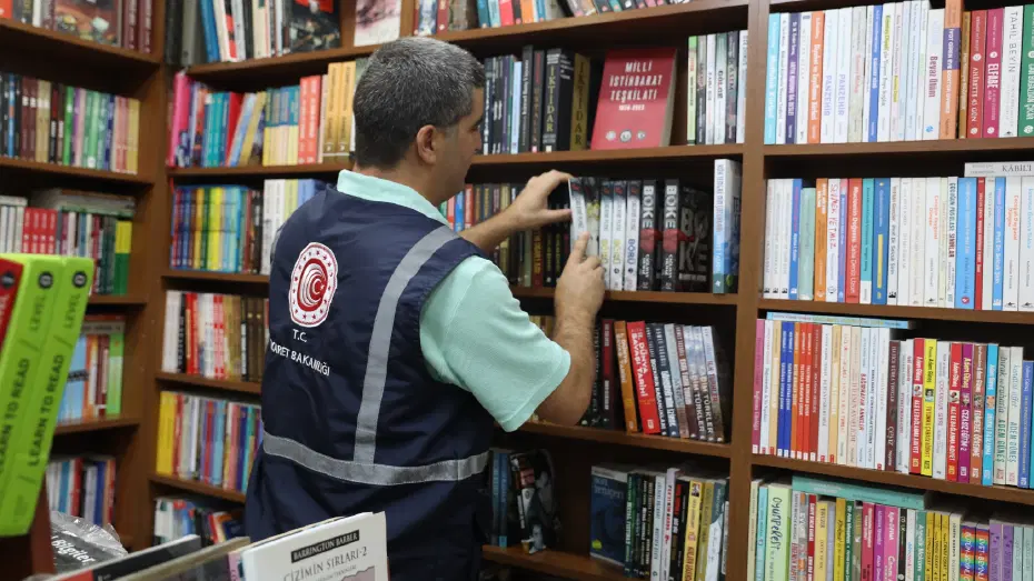 Bursa'da Okul Alışverişi Öncesi Sıkı Denetim: Fırsatçılara 42 Milyon TL Ceza Kesildi