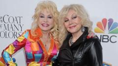 Dolly Parton'ın Kız Kardeşinden 'Yapay Zeka Çöplüğü' Paylaşımlarına Tepki