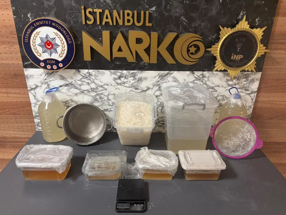 İstanbul'da Narkotik Operasyonu: 26 Kilo Metamfetamin Ele Geçirildi