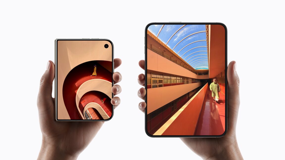 Apple'ın İlk Katlanabilir Telefonu iPhone Duo 1.999 Dolar Fiyatla Tanıtıldı
