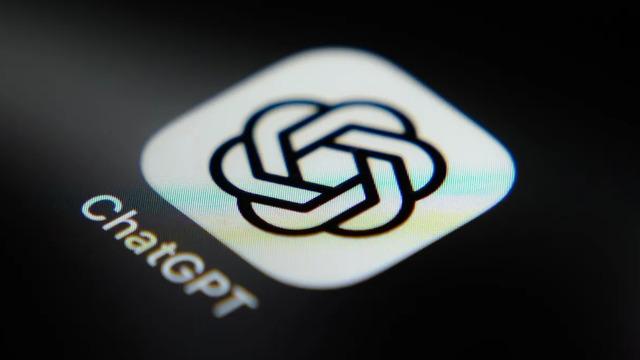 OpenAI, Astra Modeline Olan Yoğun Talep Nedeniyle ChatGPT Pro Aboneliklerini Durdurdu