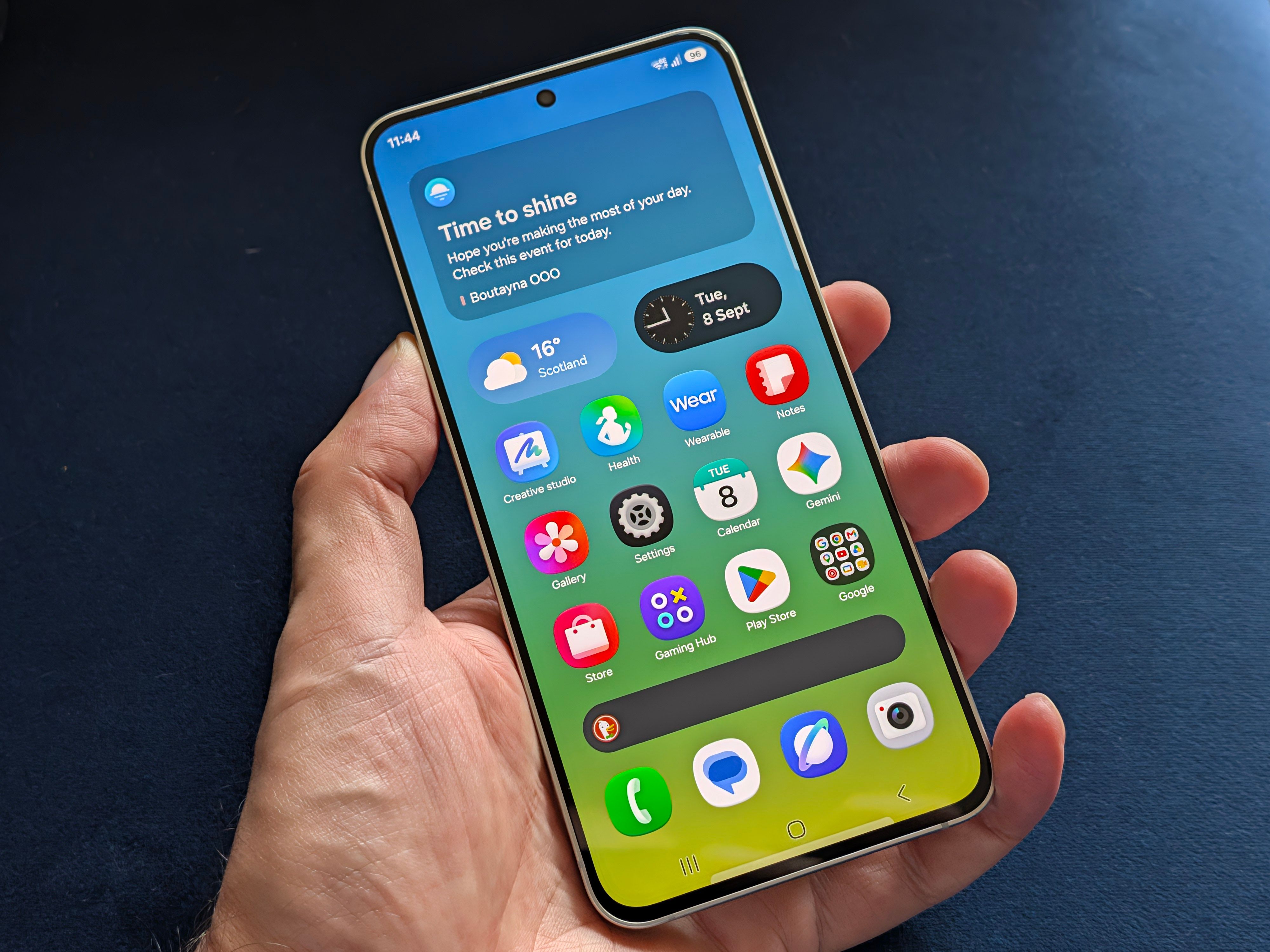 Samsung Galaxy S26 FE İncelemesi: Minimal Değişiklikler ve Artan Fiyat