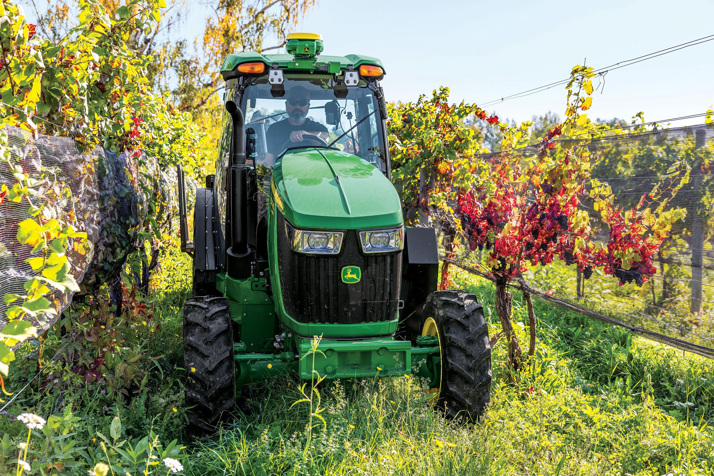 John Deere'in Kendi Kendine Onarım Yazılımı Çiftçileri İkna Edebilecek mi?
